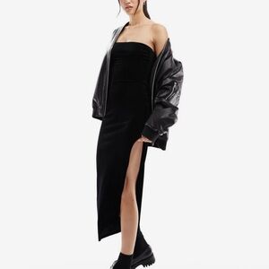 Elegant Black Strapless Dress